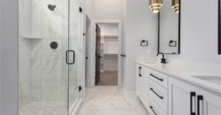 9727 N Montclair Avenue, Kansas City, MO 64153
