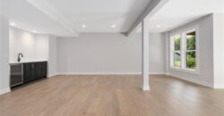 9727 N Montclair Avenue, Kansas City, MO 64153