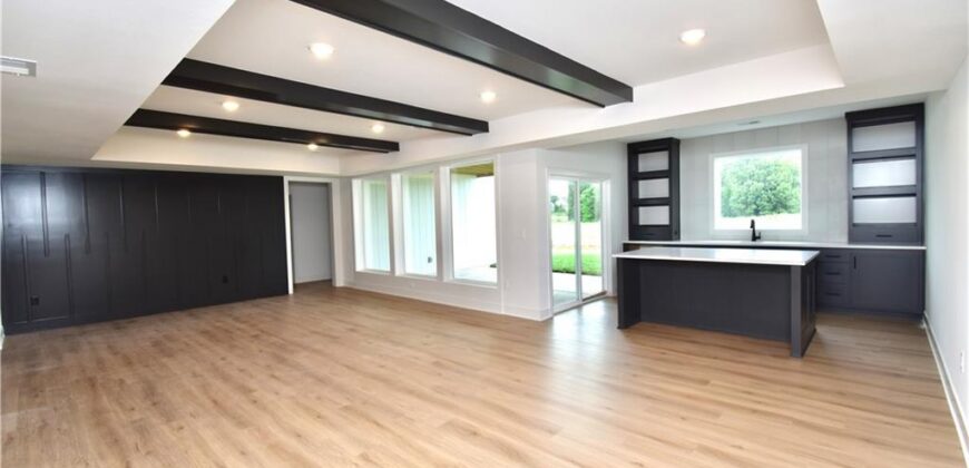 7645 N Booth Avenue, Kansas City, MO 64158