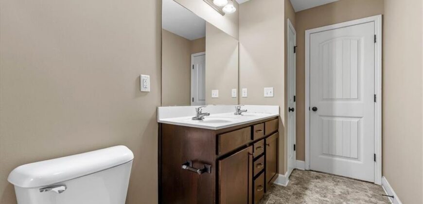5401 N Hickory Street, Kansas City, MO 64118