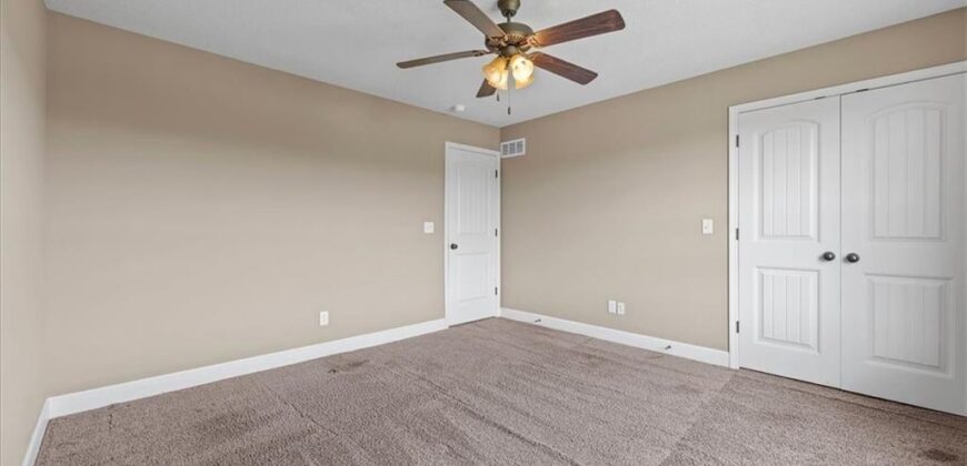 5401 N Hickory Street, Kansas City, MO 64118