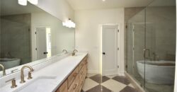 7636 N Booth Avenue, Kansas City, MO 64158