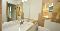 7636 N Booth Avenue, Kansas City, MO 64158