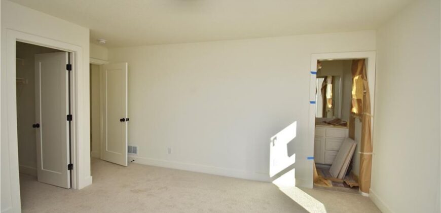 7636 N Booth Avenue, Kansas City, MO 64158