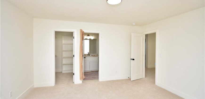7636 N Booth Avenue, Kansas City, MO 64158