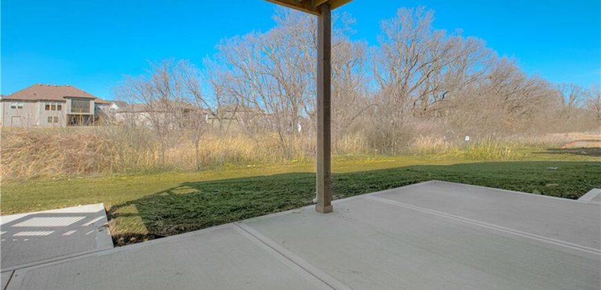 2306 Foxtail Drive, Kearney, MO 64060