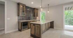13458 Terrace Park Drive, Parkville, MO 64152