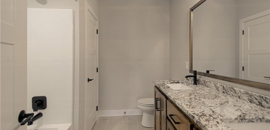 13458 Terrace Park Drive, Parkville, MO 64152