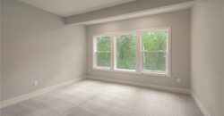 13458 Terrace Park Drive, Parkville, MO 64152