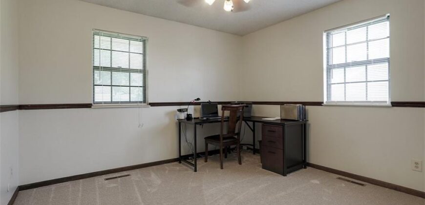 4605 N Brooklyn Avenue, Kansas City, MO 64116