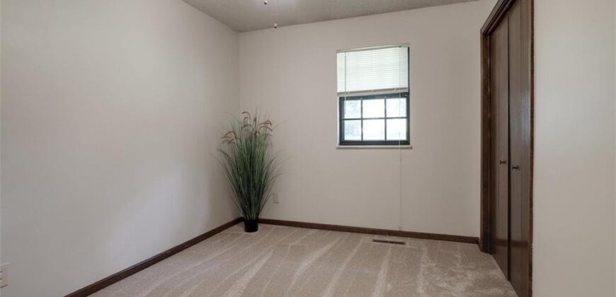 4605 N Brooklyn Avenue, Kansas City, MO 64116