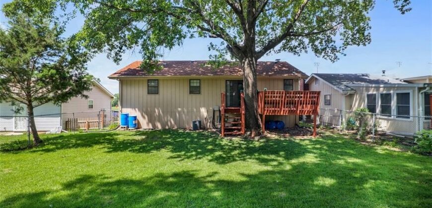 4605 N Brooklyn Avenue, Kansas City, MO 64116