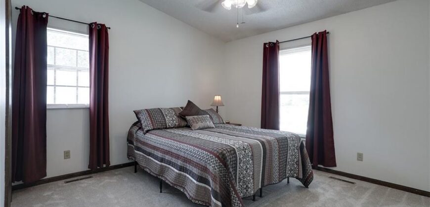 4605 N Brooklyn Avenue, Kansas City, MO 64116