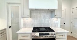 10316 N Smalley Drive, Kansas City, MO 64157