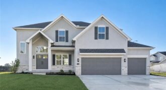 10316 N Smalley Drive, Kansas City, MO 64157