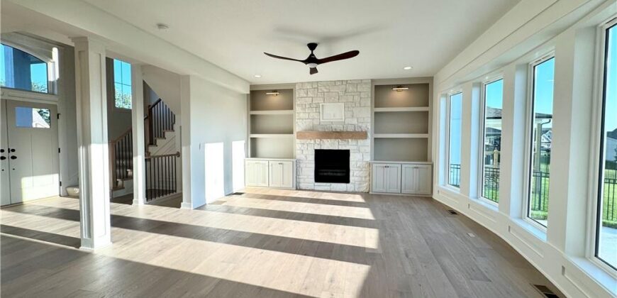 10316 N Smalley Drive, Kansas City, MO 64157