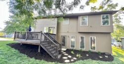 8801 N Kirkwood Avenue, Kansas City, MO 64154