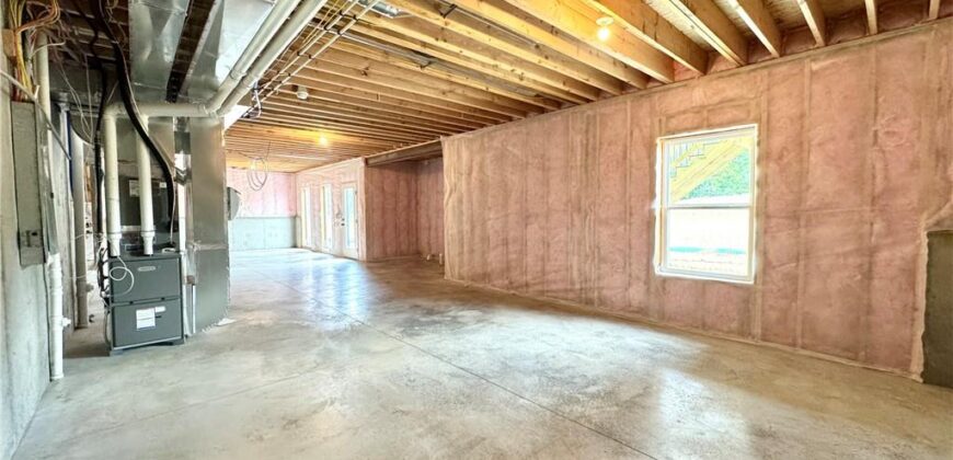8218 NW 90TH Terrace, Kansas City, MO 64153