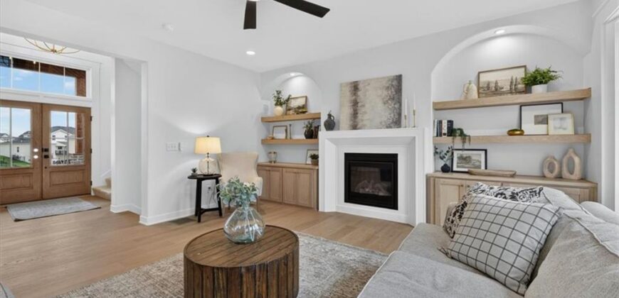 8218 NW 90TH Terrace, Kansas City, MO 64153