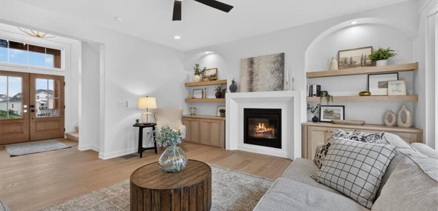 8218 NW 90TH Terrace, Kansas City, MO 64153