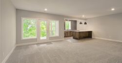 4830 NW Huonker Court, Riverside, MO 64150
