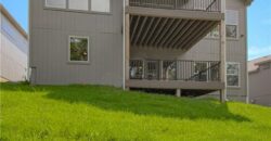 4830 NW Huonker Court, Riverside, MO 64150