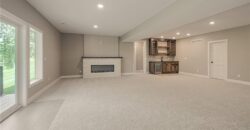 4840 NW Huonker Court, Riverside, MO 64150