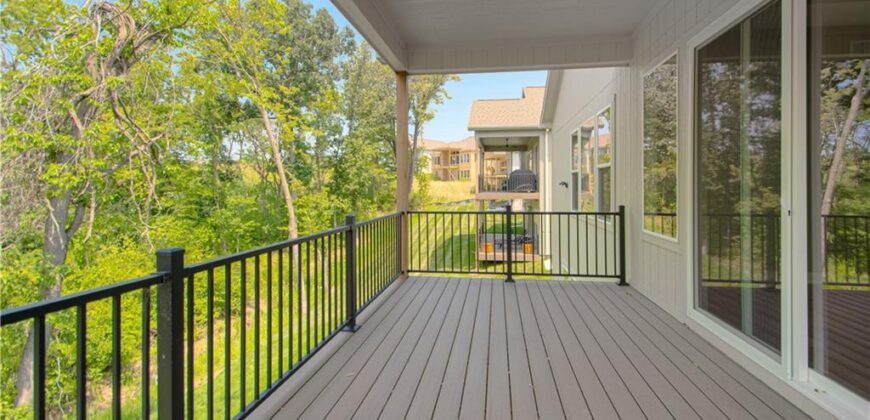 4840 NW Huonker Court, Riverside, MO 64150