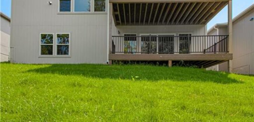 4840 NW Huonker Court, Riverside, MO 64150