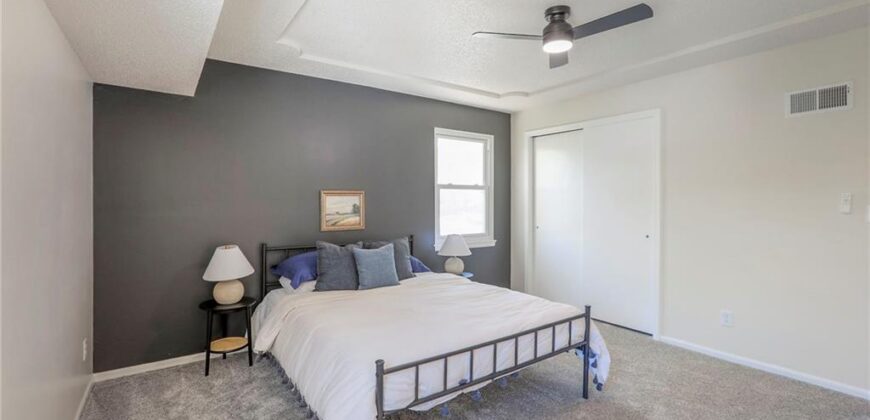 8721 N Campbell Street, Kansas City, MO 64155