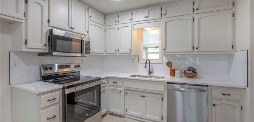 8721 N Campbell Street, Kansas City, MO 64155