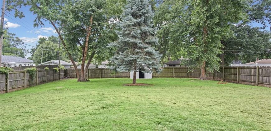 2908 Cheyenne Circle, North Kansas City, MO 64116