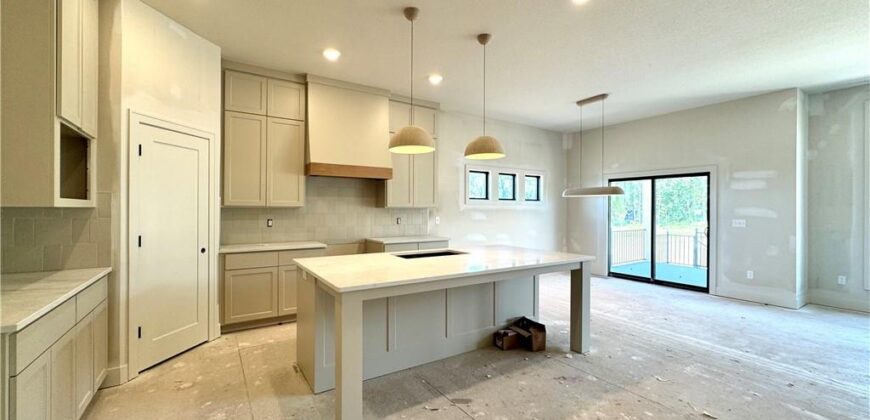 8222 NW 90th Terrace, Kansas City, MO 64153