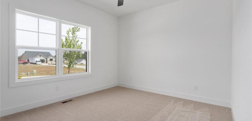 6402 NW 96th Terrace, Kansas City, MO 64153