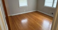 107 NE 72 nd Terrace, Gladstone, MO 64118