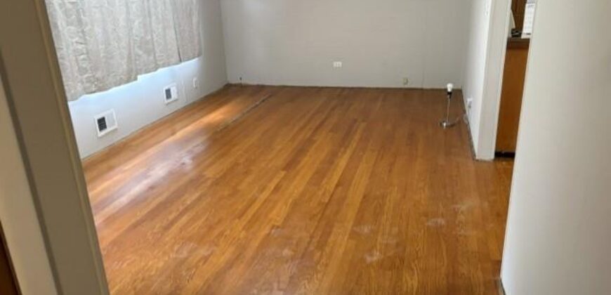 107 NE 72 nd Terrace, Gladstone, MO 64118