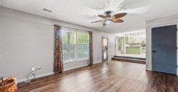 7130 N Woodland Avenue, Gladstone, MO 64118