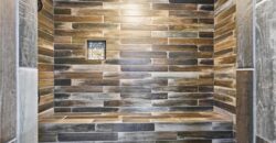 7130 N Woodland Avenue, Gladstone, MO 64118
