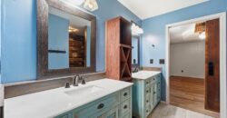 7130 N Woodland Avenue, Gladstone, MO 64118