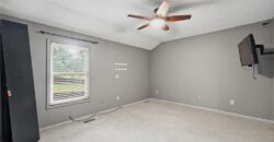 7130 N Woodland Avenue, Gladstone, MO 64118