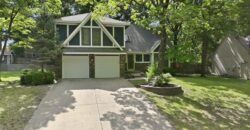 7130 N Woodland Avenue, Gladstone, MO 64118