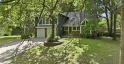 7130 N Woodland Avenue, Gladstone, MO 64118