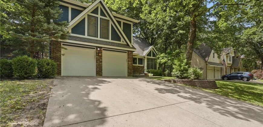 7130 N Woodland Avenue, Gladstone, MO 64118