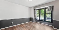 7130 N Woodland Avenue, Gladstone, MO 64118