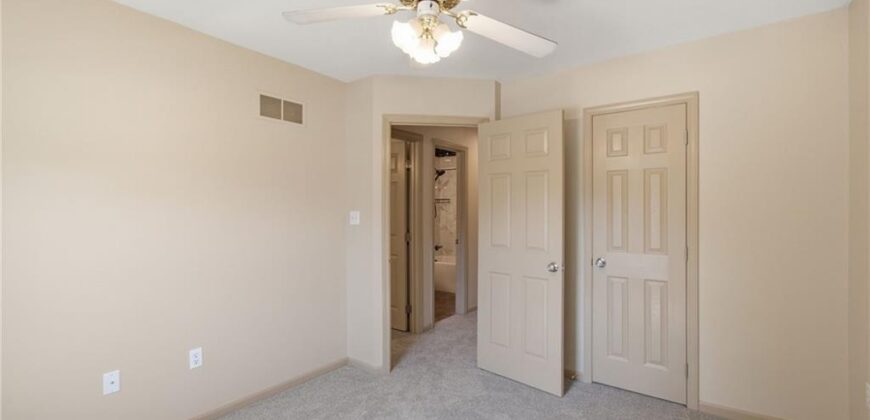 7324 N Richmond Avenue, Kansas City, MO 64158