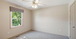 7324 N Richmond Avenue, Kansas City, MO 64158