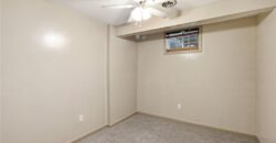7324 N Richmond Avenue, Kansas City, MO 64158