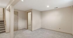 7324 N Richmond Avenue, Kansas City, MO 64158