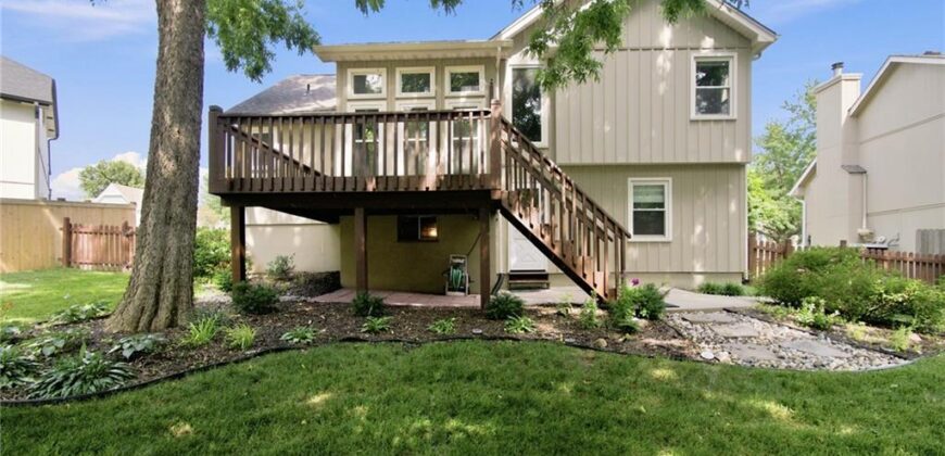 7324 N Richmond Avenue, Kansas City, MO 64158