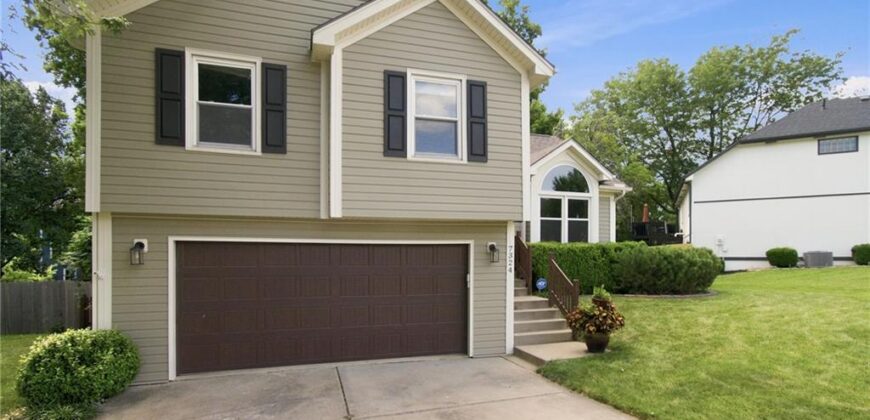 7324 N Richmond Avenue, Kansas City, MO 64158